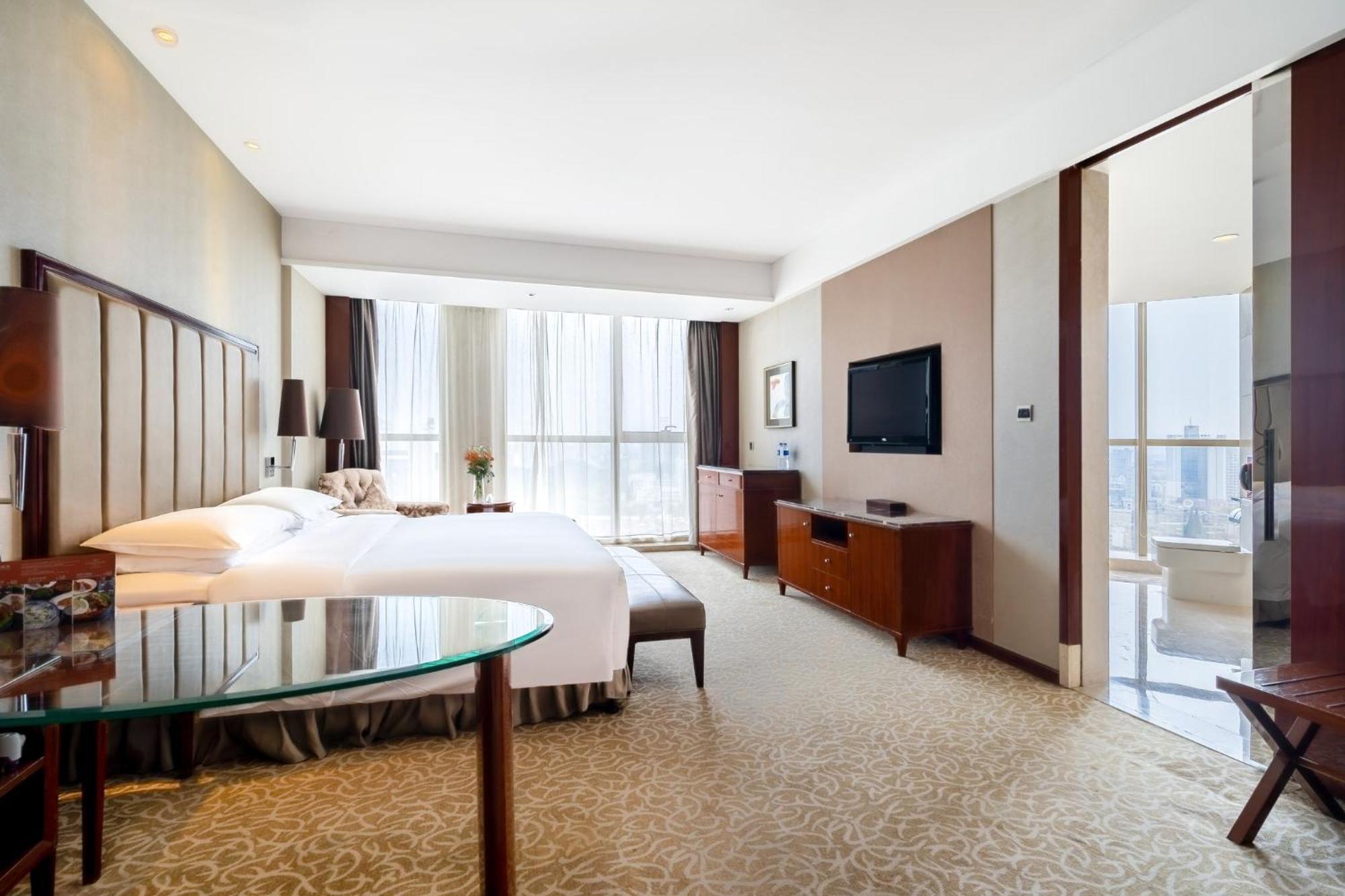 Crowne Plaza Zhenjiang By Ihg Zhenjiang (Jiangsu) Exterior foto
