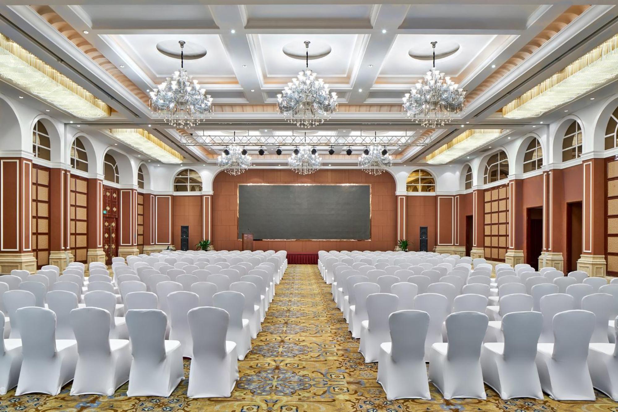 Crowne Plaza Zhenjiang By Ihg Zhenjiang (Jiangsu) Exterior foto