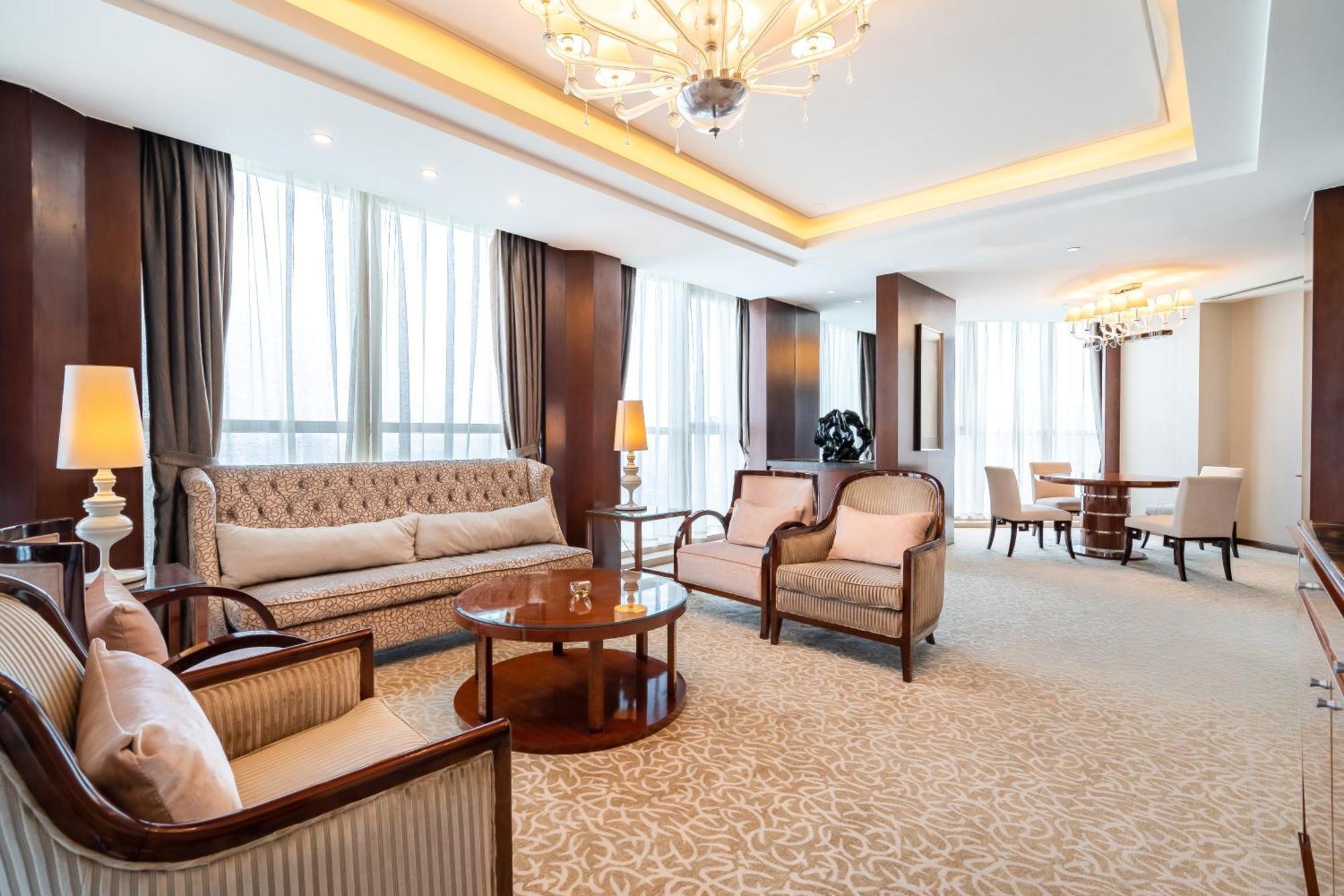 Crowne Plaza Zhenjiang By Ihg Zhenjiang (Jiangsu) Exterior foto